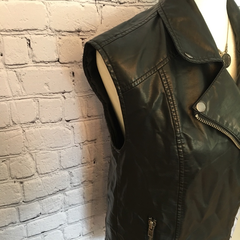 Silence + Noise Urban Outfitters  Moto vest - Picture 3 of 4