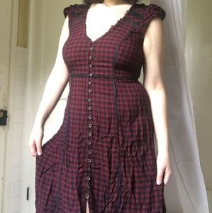 DEEP RED PLAID BUTTON UP DRESS (URBAN OUTFITTERS)