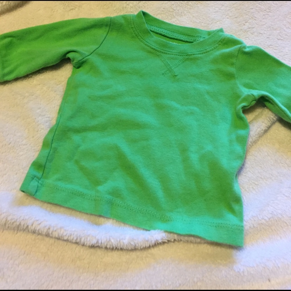 Green shirt & overalls - Picture 2 of 5