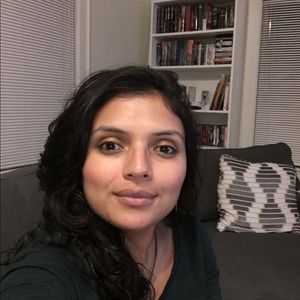 Meet your Posher, Romina