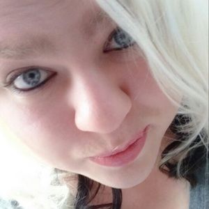 Meet your Posher, Ashley rose