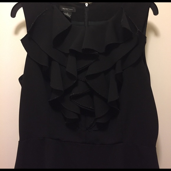 Black ruffle front dress - Picture 2 of 4