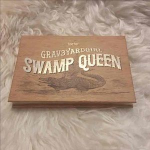 Tarte Graveyard Girl Swamp Queen Palette