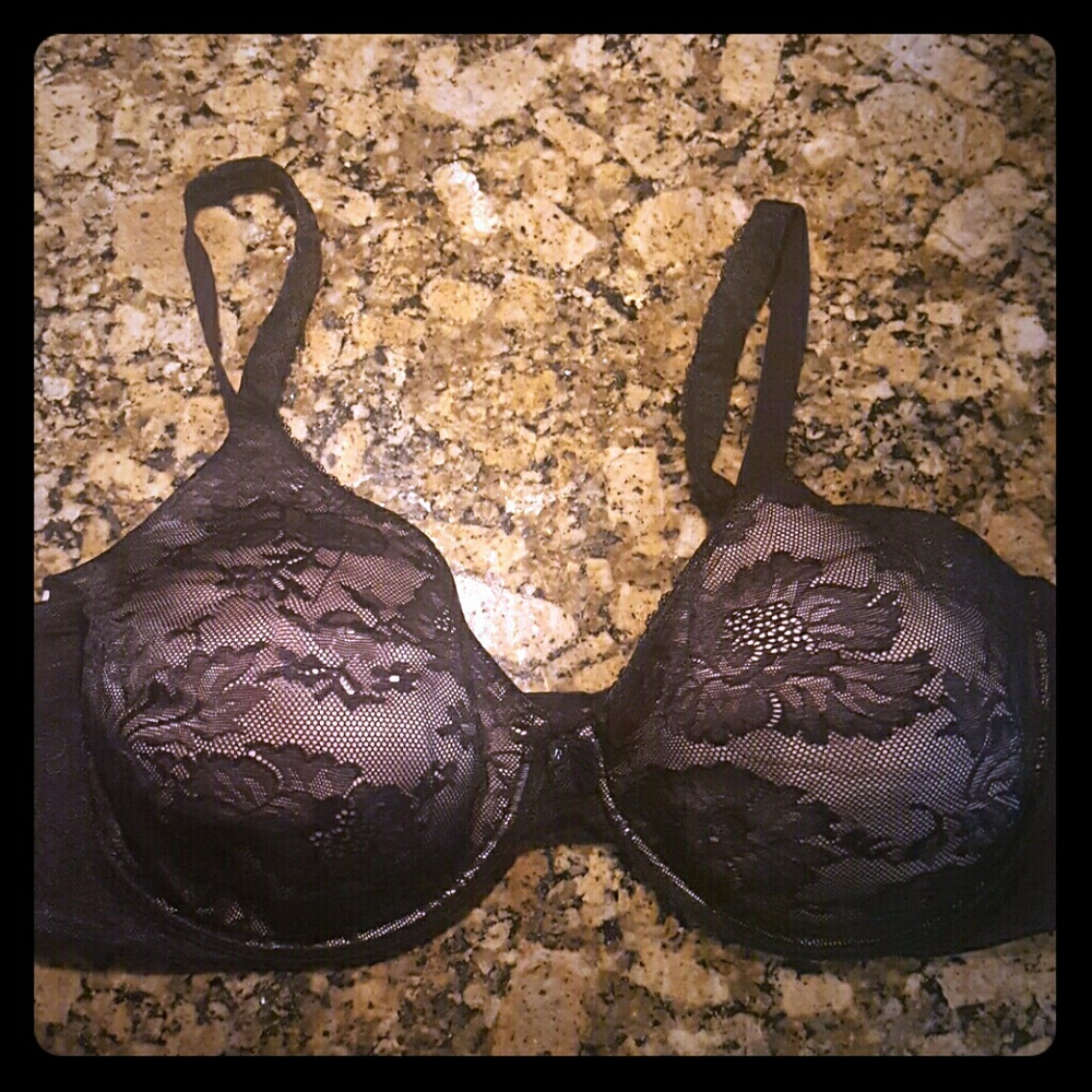 Victoria's Secret Bra  40DD