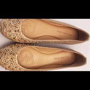 Gianni Bini flats