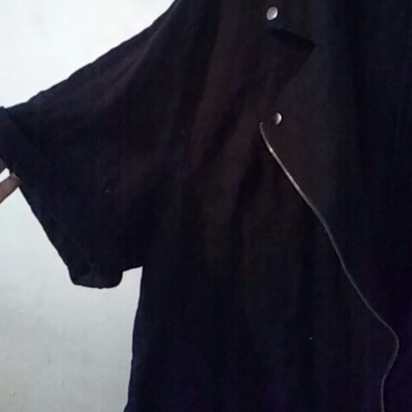 Black over shirt - Picture 3 of 4