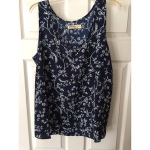 Super cute navy blouse with birds *BNWOT*