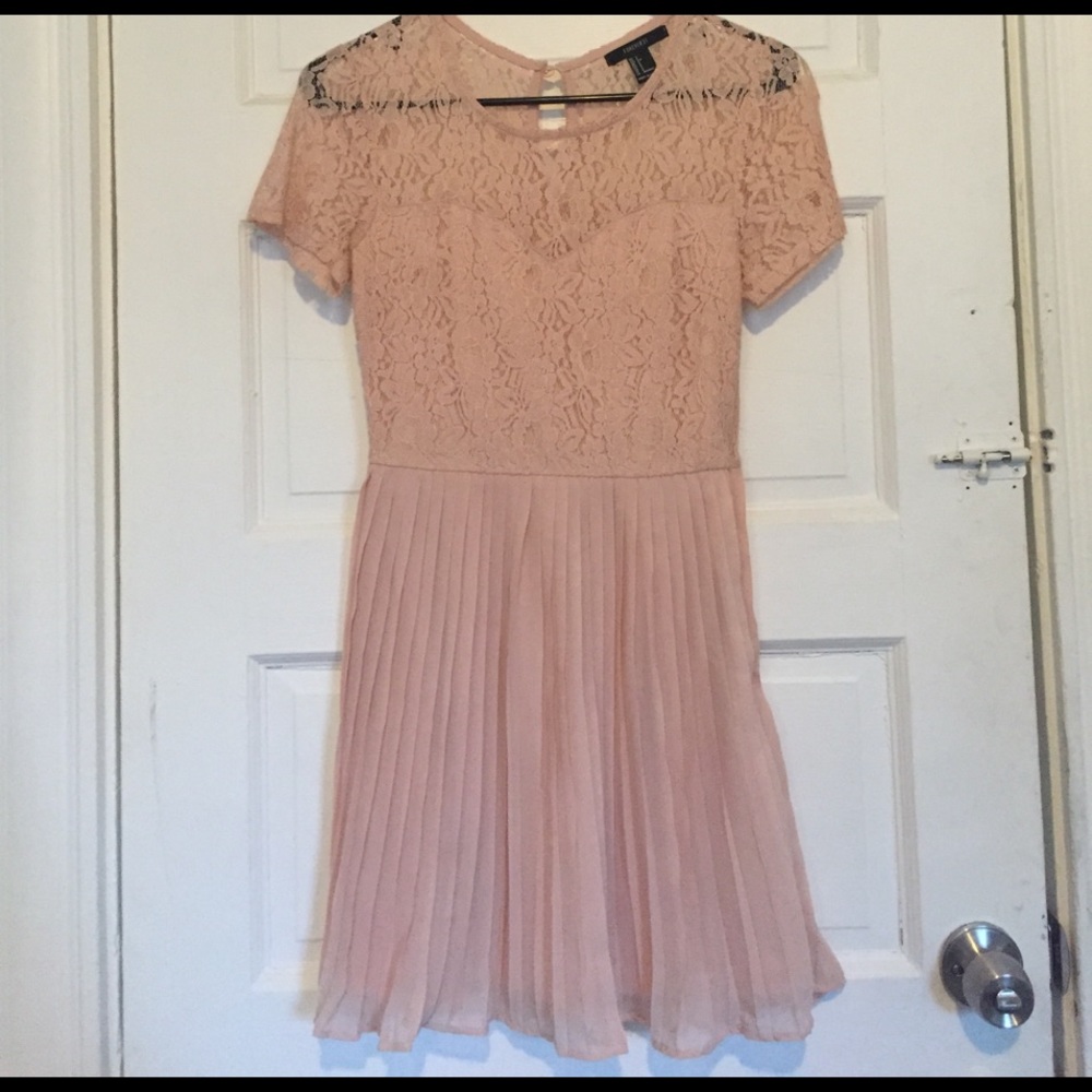 NWOT baby pink lace dress with pleated skirt