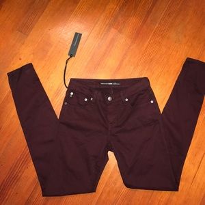 Plum colored skinny jeans BIG STAR SZ 26 NWT