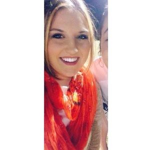Meet your Posher, Jenifer
