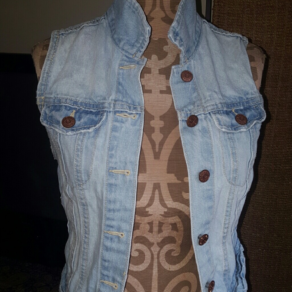 Denim vest cut off