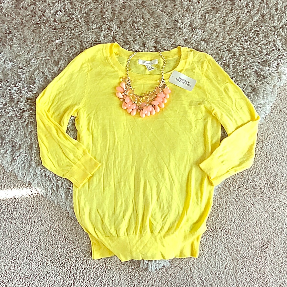 Forever 21 NWT yellow crew neck 3/4 sleeve sweater