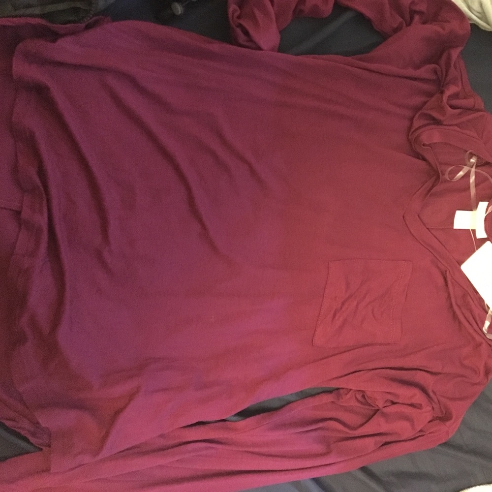 Long sleeve pocket tee