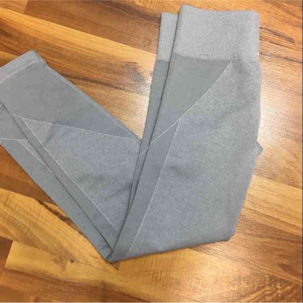 ❌SOLD❌ Aerie Seamless leggings! - Picture 2 of 3
