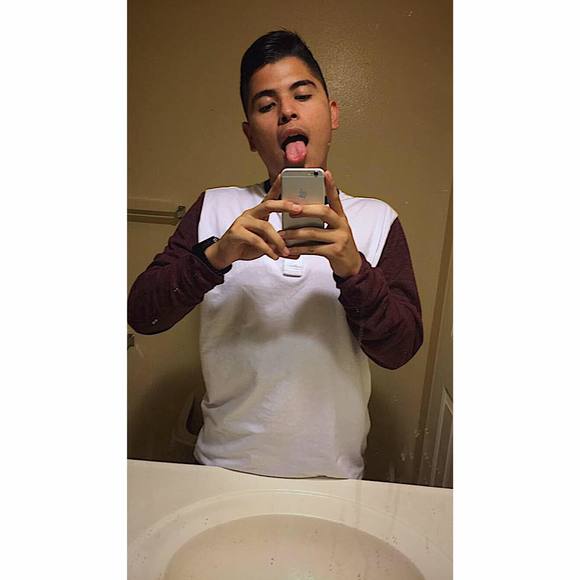 Meet your Posher, Omar - Picture 1 of 1