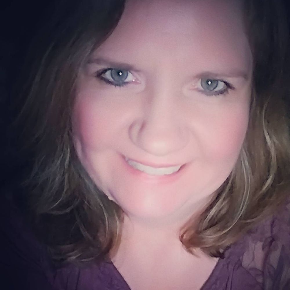 Meet your Posher, Cassondra