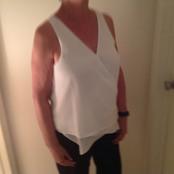 Blouse - Picture 2 of 6