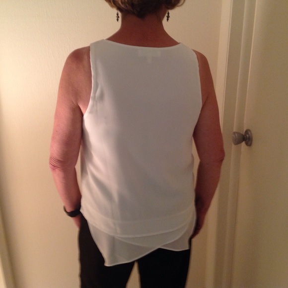 Blouse - Picture 3 of 6