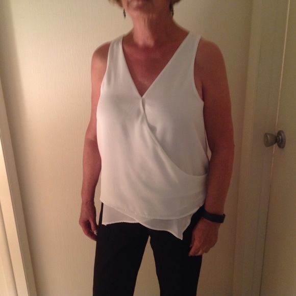 Blouse - Picture 4 of 6