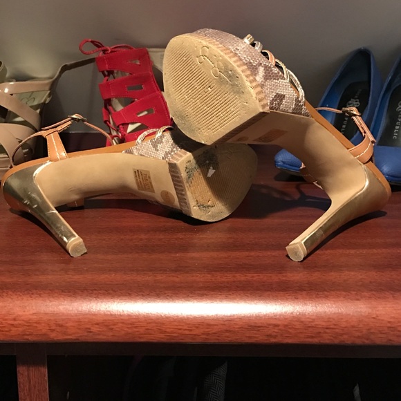 Jessica Simpson Heels - Picture 4 of 4