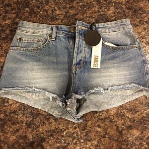 Lulus Brand New With Tags Jean Shorts!