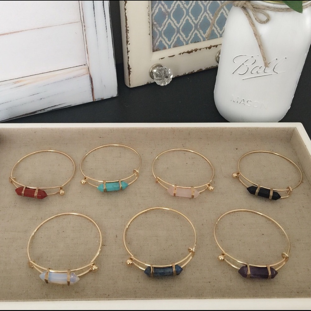 Quartz Stone Bangle - Picture 2 of 2