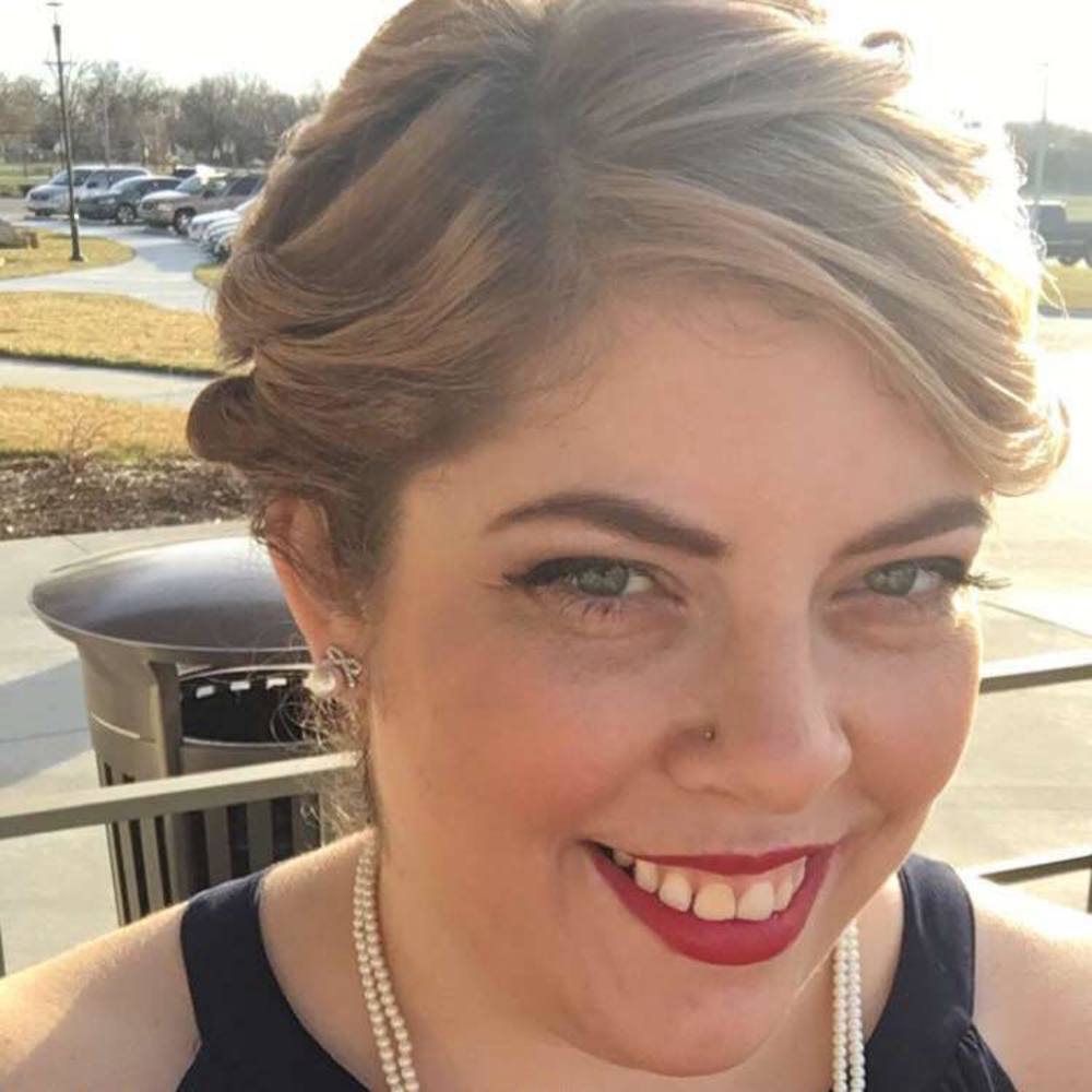 Meet your Posher, Gwen