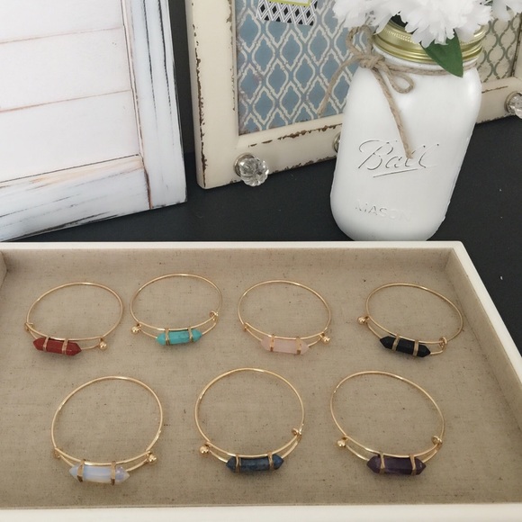 Quartz Stone Bangle - Picture 2 of 2