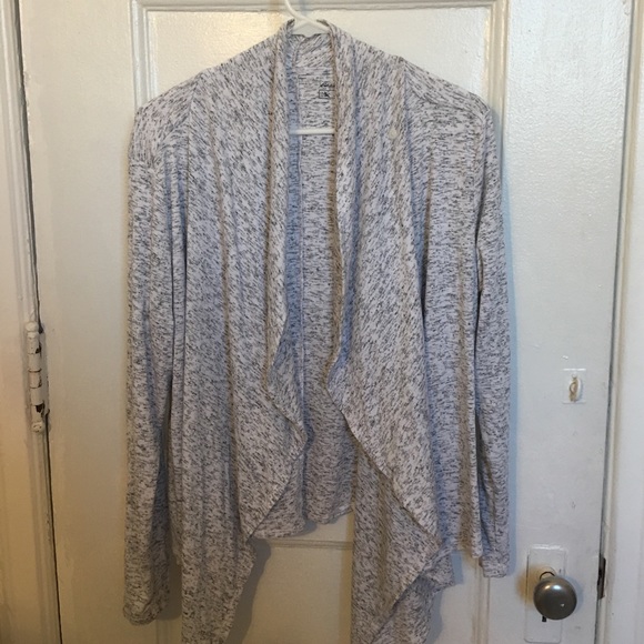 Eddie Bauer Tops - Adorable open front cardigan
