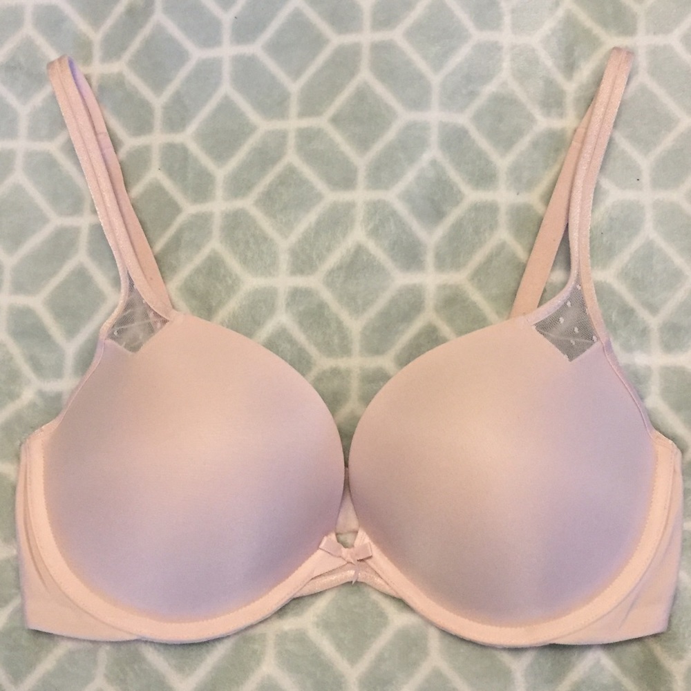 Victoria Secret Push-Up Bra Size 34D