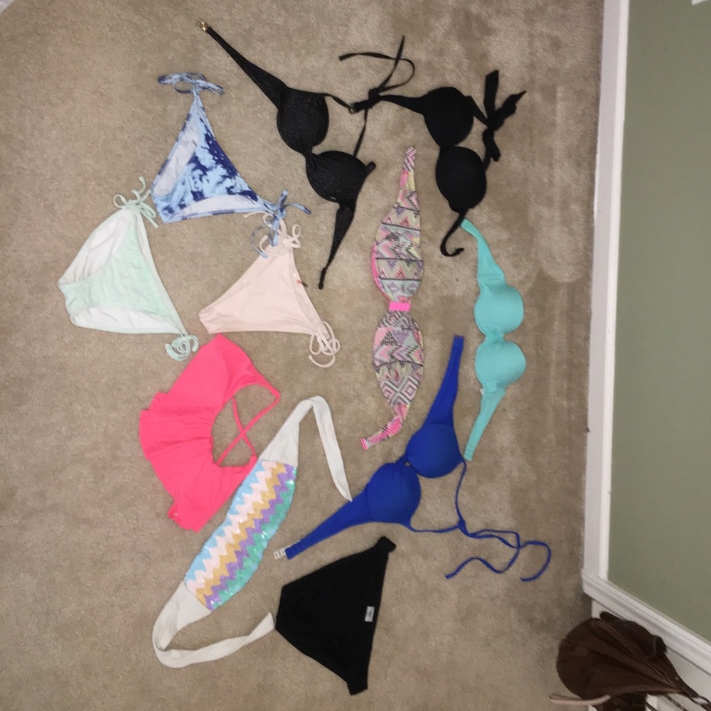 Cute bathing suit tops and bottoms