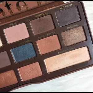 Too Faced Makeup - Too Faced Semi Sweet Chocolate Bar Palette Too Faced Makeup - Too Faced Semi Sweet Chocolate Bar Palette