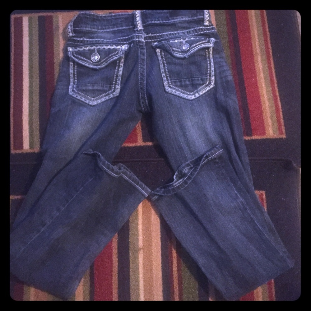 Daytrip women's/teens Jean.  Size 27R (3/4) $25