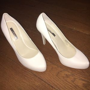 BCBGeneration white heels