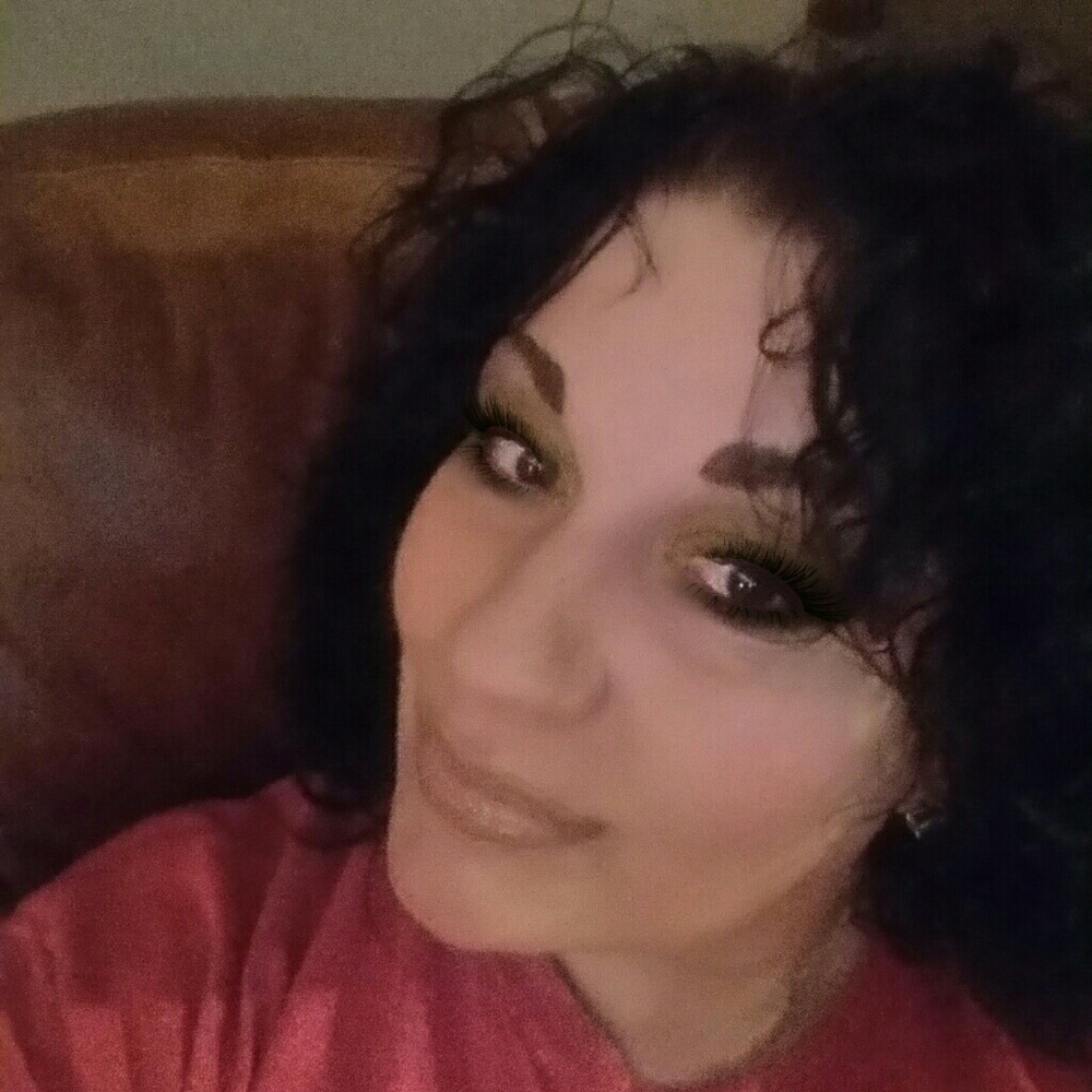 Meet your Posher, Shawna
