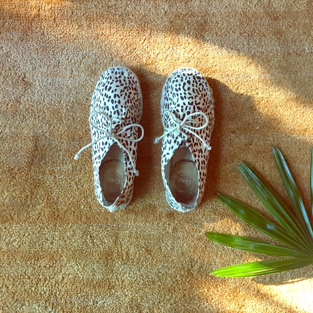 Free Gap sneakers Black and Tan