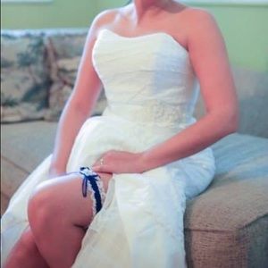 Davids Bridal Strapless Lace Wedding Dress Sz 10