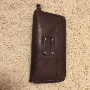 Zip around wallet