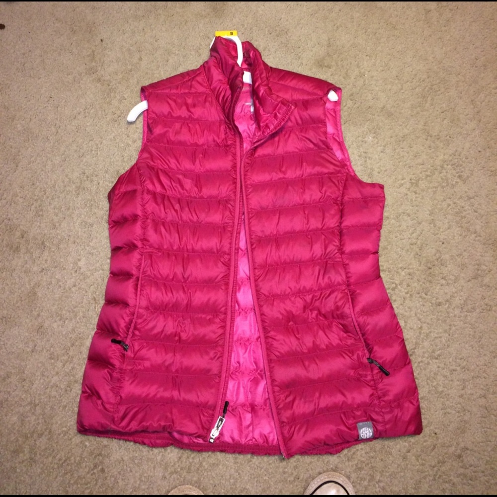 REI vest