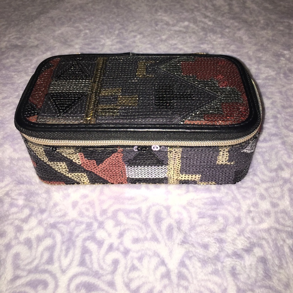 Tarte makeup brush case