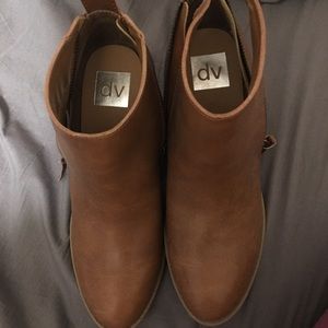 NWOT Women's booties never worn