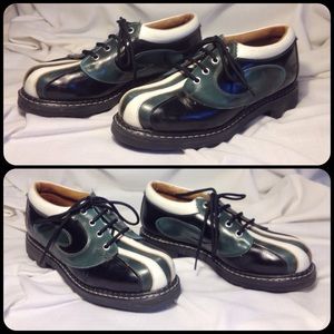 EUC Fluevog Supervogs green blue white size 8