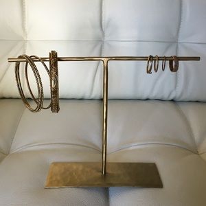 Gold tone jewelry holder