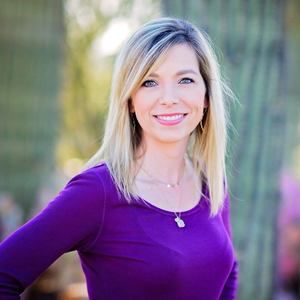 Meet your Posher, Holly