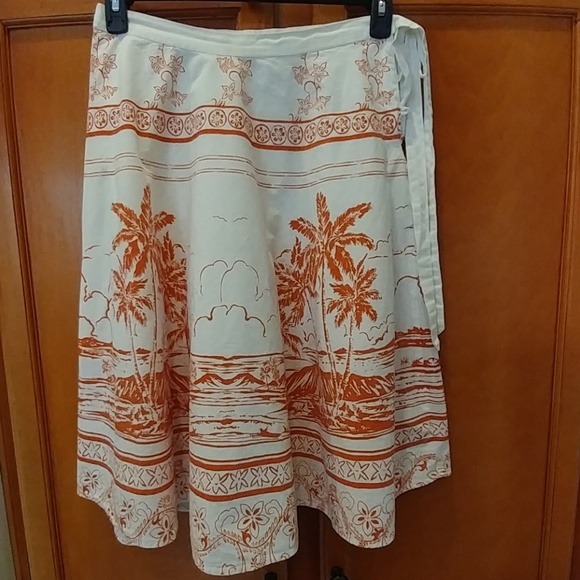 Roxy Dresses & Skirts - Tiki style skirt Roxy Dresses & Skirts - Tiki style skirt