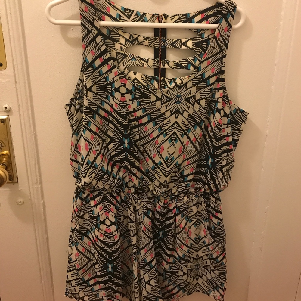Target Romper - Picture 2 of 4