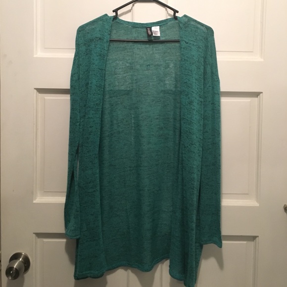 Lightweight flowy cardigan - Picture 1 of 3