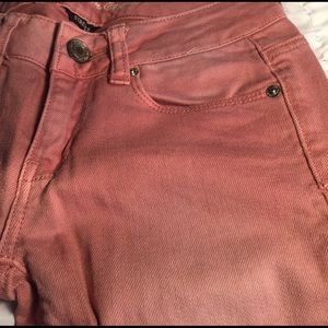 American Eagle dark pink skinny jeans