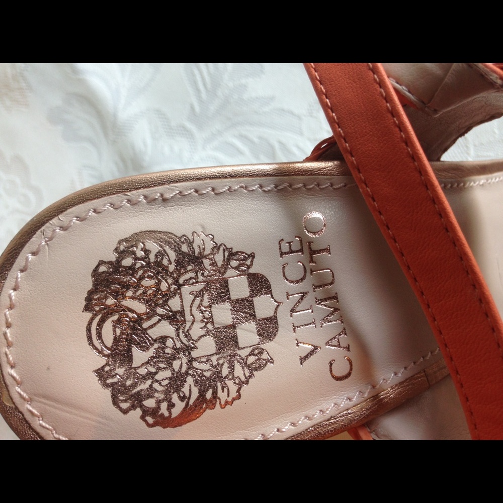 Vince camuto size 8M - Picture 2 of 4