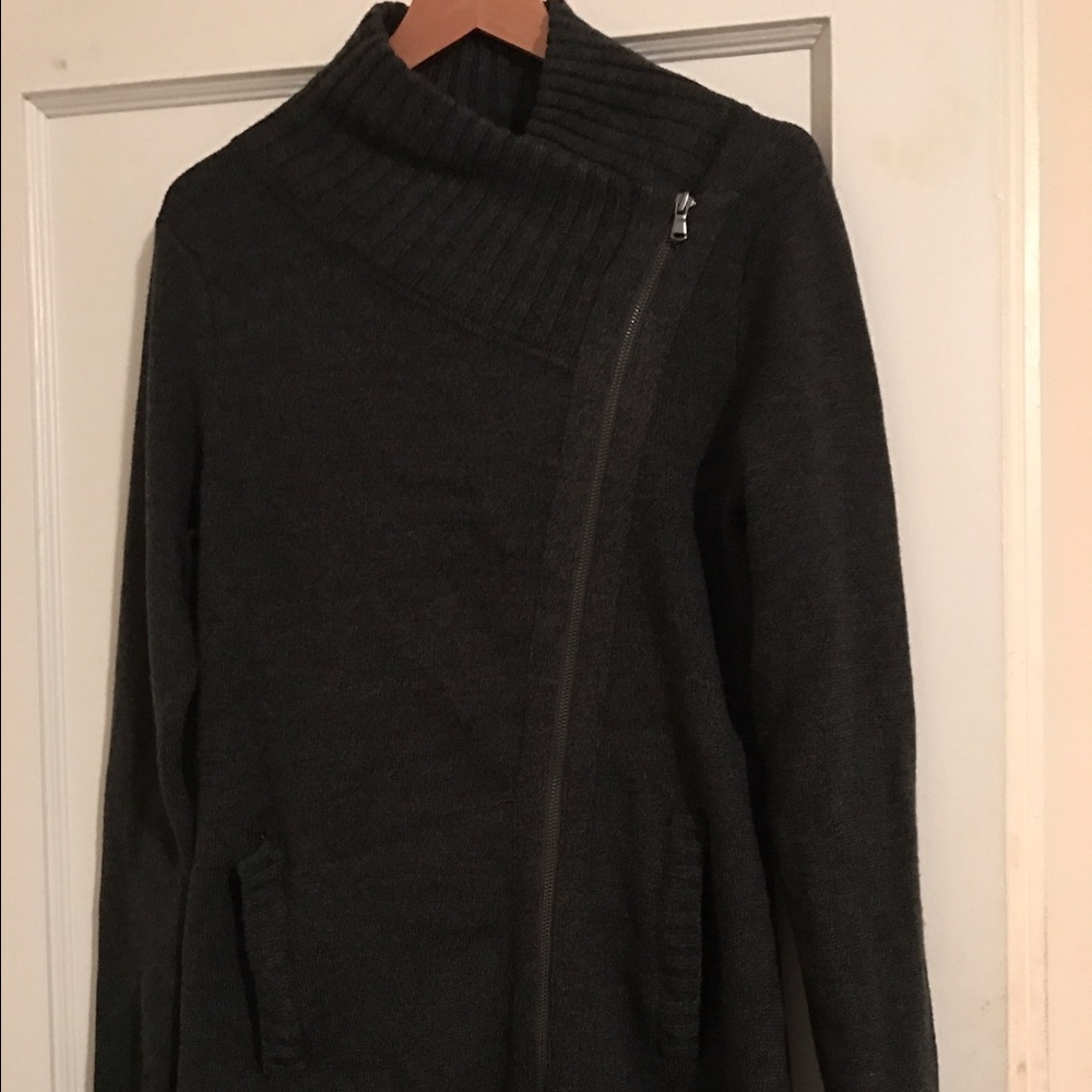 Athleta XL heavy sweater, charcoal grey